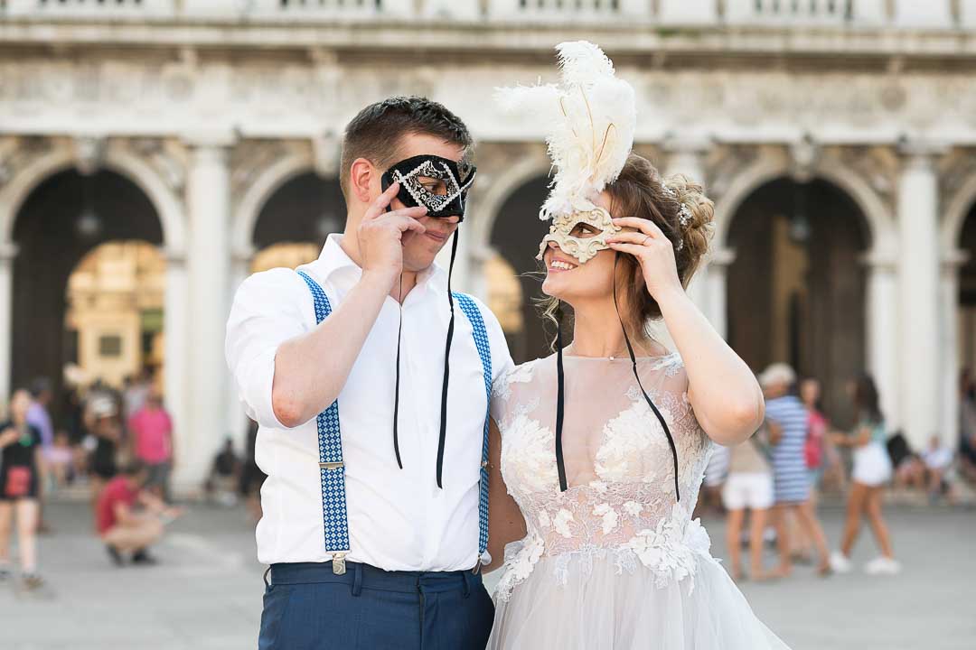 Wedding photo shoot in Venice, wedding photographer in Venice title=