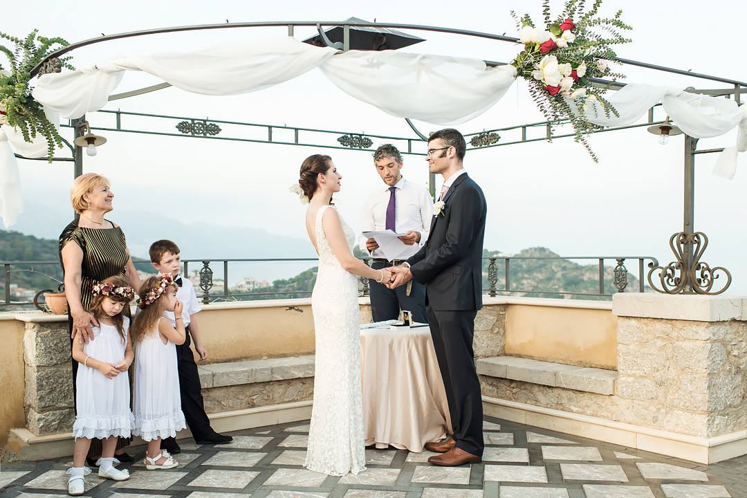 свадебный-фотограф-на-сицилии-символическая-свадьба-в-таормине