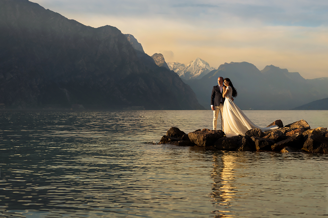 Matrimonio nel castello di Malcesine sul lago di Garda title=